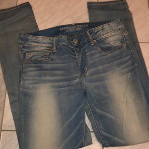 NWOT American Eagle Light Wash Skinny Jeans